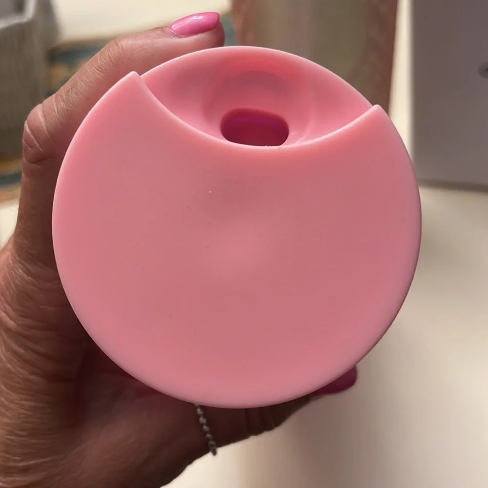 Starbucks Valentine Tumbler - Picture 3 of 3